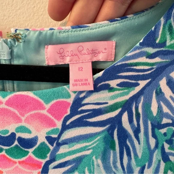 EUC Donna Romper in Feel the Beat Engineered - Picture 4 of 5